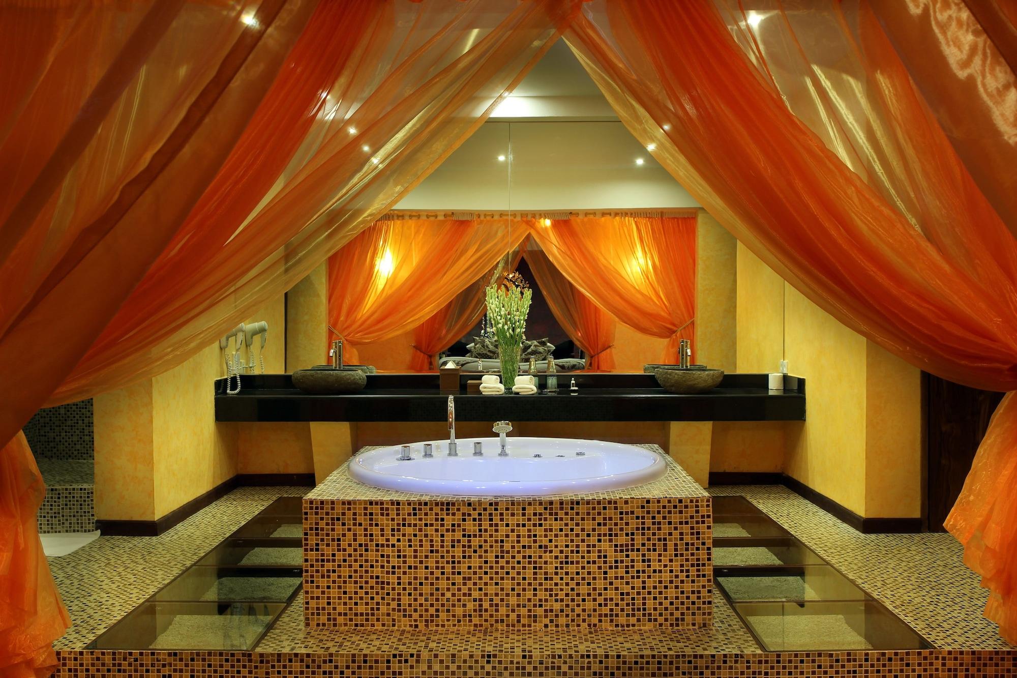 Kupu Kupu Jimbaran Beach Club & Spa By Loccitane Exteriér fotografie