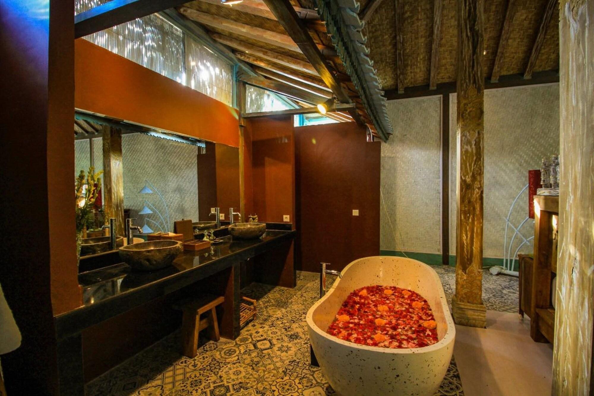 Kupu Kupu Jimbaran Beach Club & Spa By Loccitane Exteriér fotografie